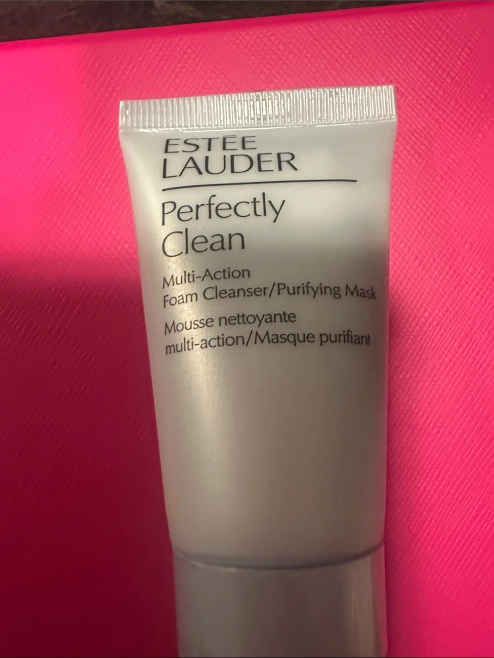 Estee Lauder Skincare Trio - Gold & White & Brown on Pink - Picture 4 of 7